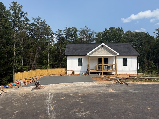 Building Photo - 505 Brookstone Dr
