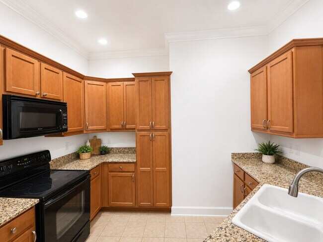 Foto del edificio - "Spacious 3-Bed Townhouse Retreat in Tampa's Heart - Modern Comforts Await!"