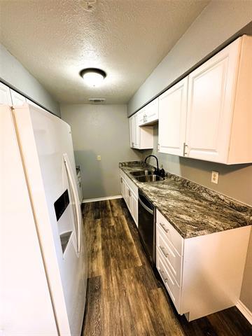 Foto del edificio - 101 Redbud Ct