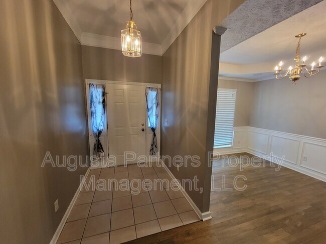 Foto del edificio - 1314 Wendell Ln