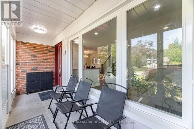 Building Photo - 47 Marthclare Ave