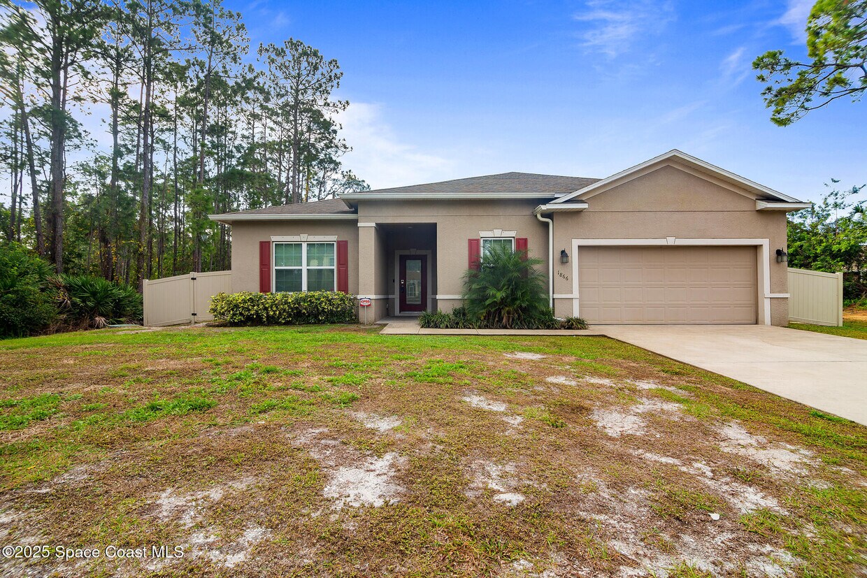 Foto principal - 1866 Pindo Ct NW