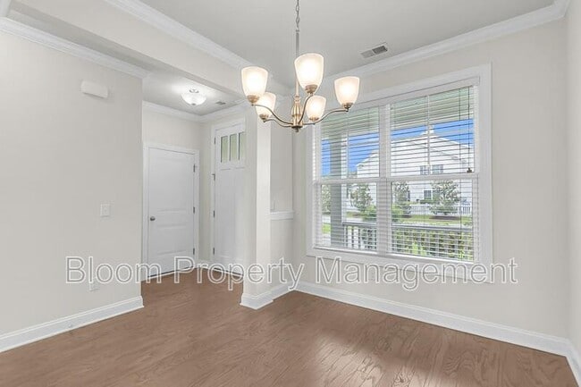 Building Photo - 1577 Krait Ct