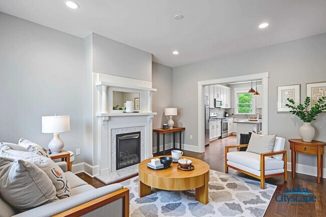 Foto del edificio - FABULOUS RENOVATED HOME IN CHURCH HILL