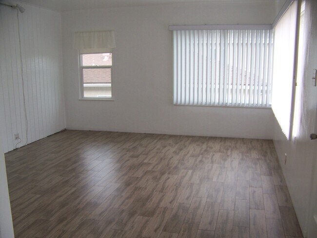 Foto del edificio - 636 10th St