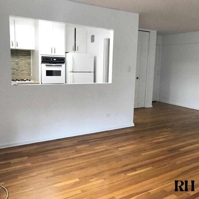 Foto del edificio - 1199 E 53rd St