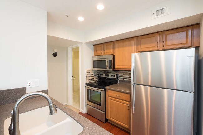 Foto del edificio - 13422 Lord Dunbore Pl