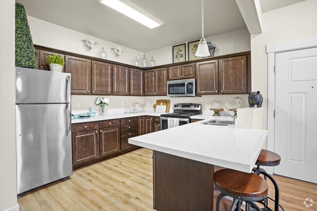 2x2 Kitchen - The Meadows at Park Avenue