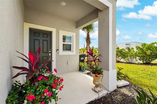 Foto del edificio - 5825 Biscotti St