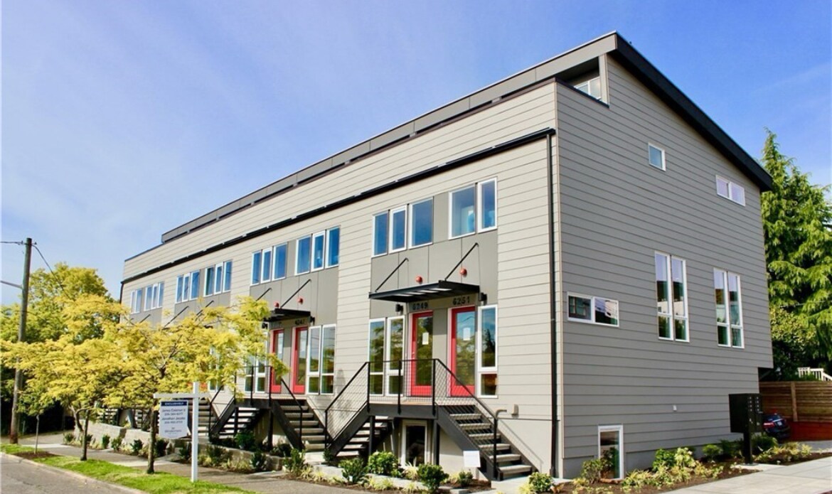 Primary Photo - 6241 8th Ave NW