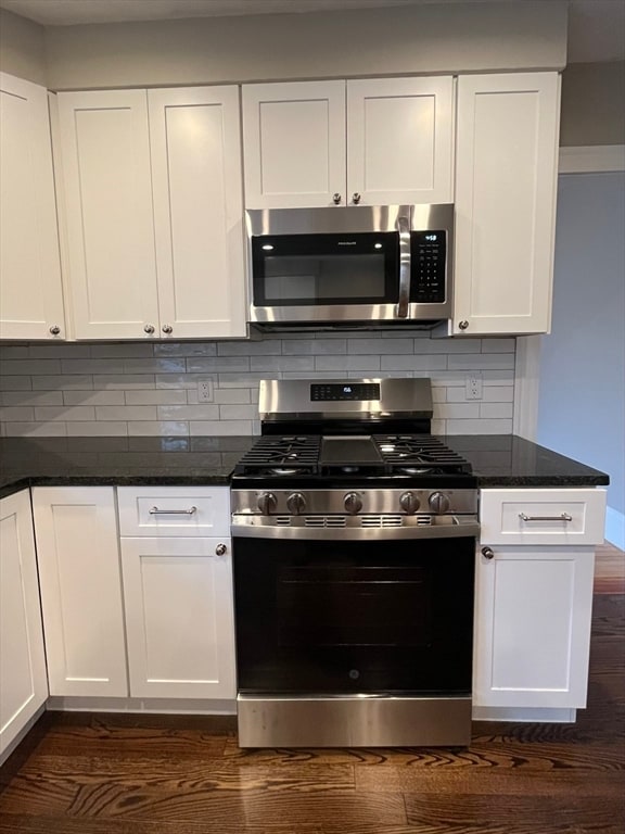 Building Photo - 397 Lincoln Ave