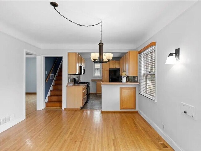 Foto del edificio - 4404 30th Ave S