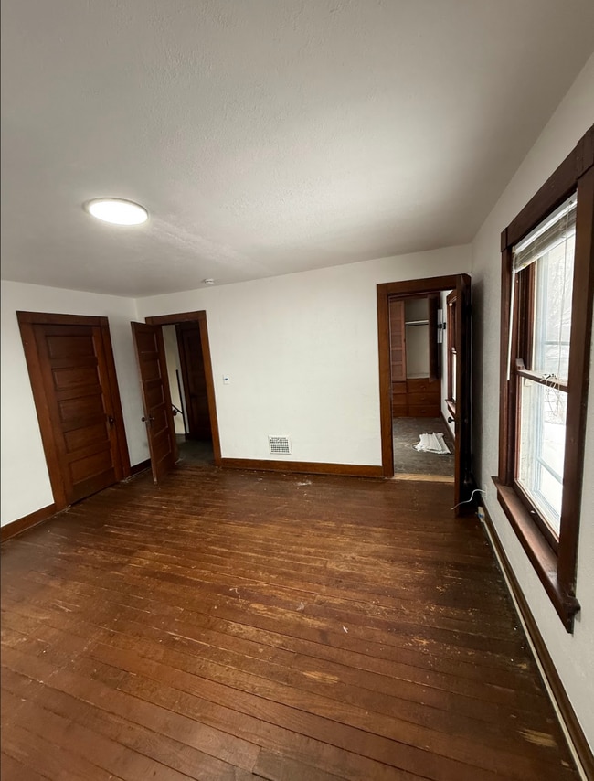 Photo - 836 St Nicholas Ave House