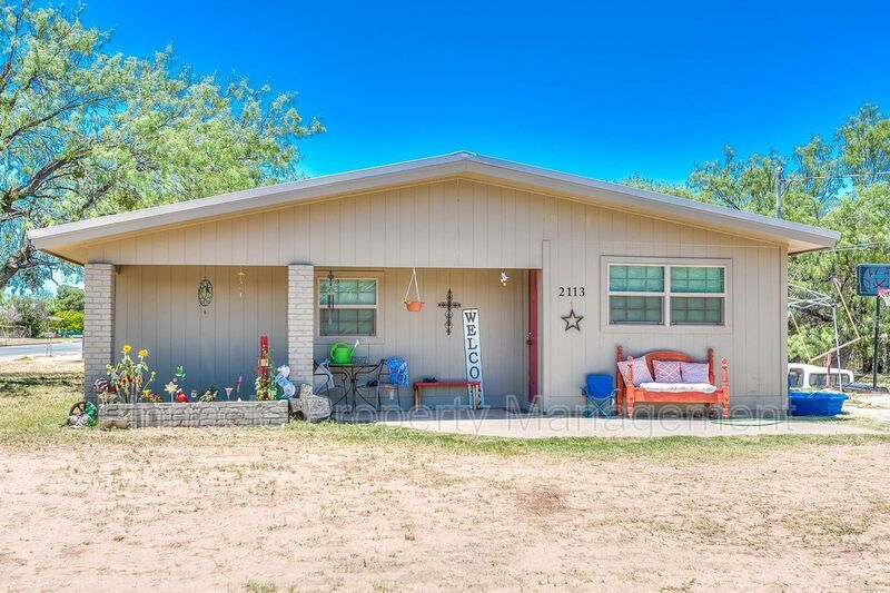2113 S Hill St, San Angelo, TX 76903 House Rental in San Angelo, TX