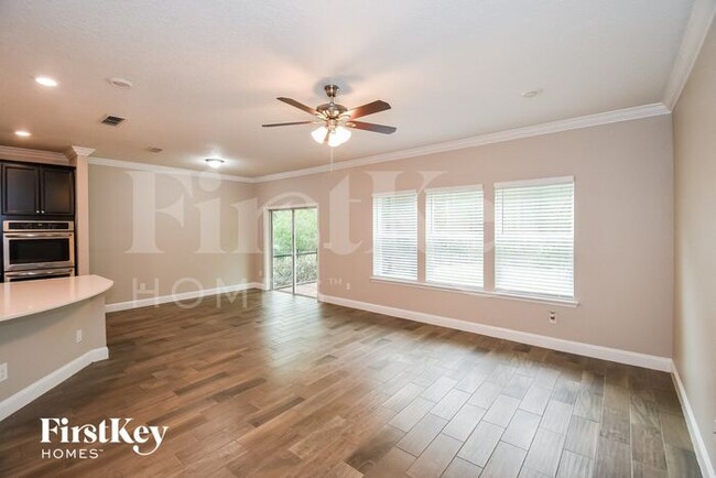 Building Photo - 106 Silver Creek Pl