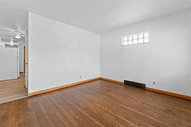 Foto del edificio - 6048 Southwest Ave