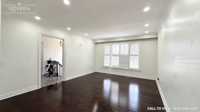 Building Photo - 22 Panama Crt