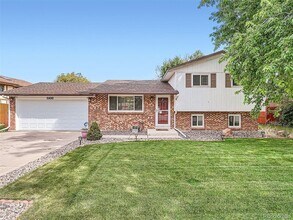 Building Photo - 566 Voiles Dr