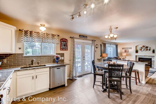 Building Photo - 3 br, 2.5 bath House - 3628 Primrose Lane