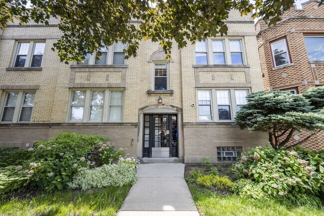 Foto del edificio - 5505 W School St