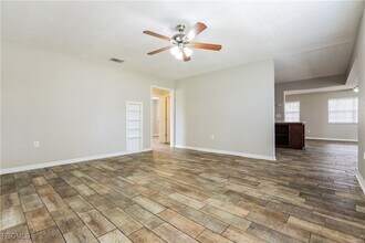 Building Photo - 731 Cypress Ave