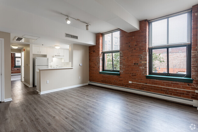 1BR, 1BA Living Room - Ninth Square Apartments