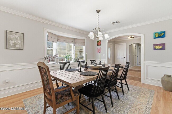 Foto del edificio - 2348 Huckleberry Rd
