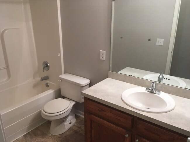 Foto del edificio - 3511 Drayton Dr