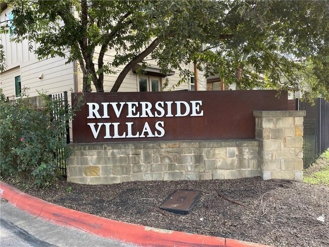 Building Photo - 2001 Faro Dr