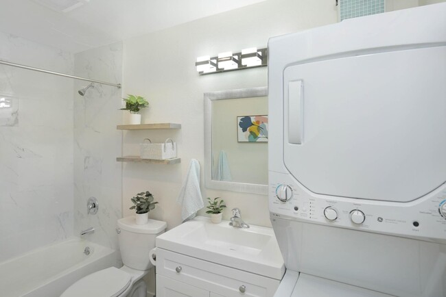 Foto del edificio - 3050 Rue D’Orleans