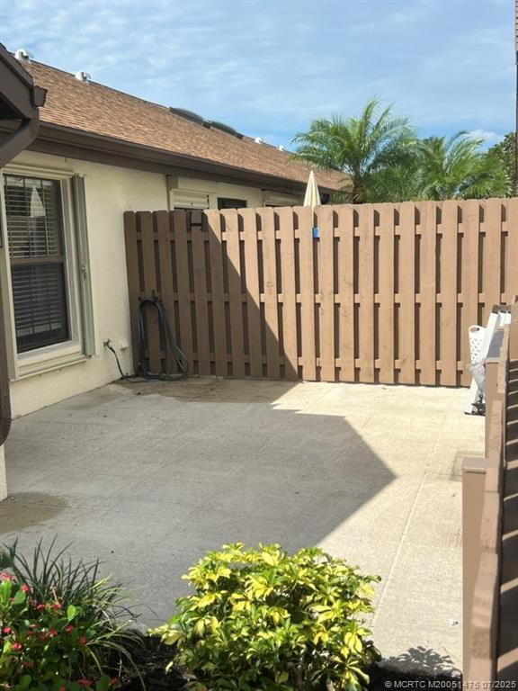 Foto del edificio - 1454 SW Silver Pine Way