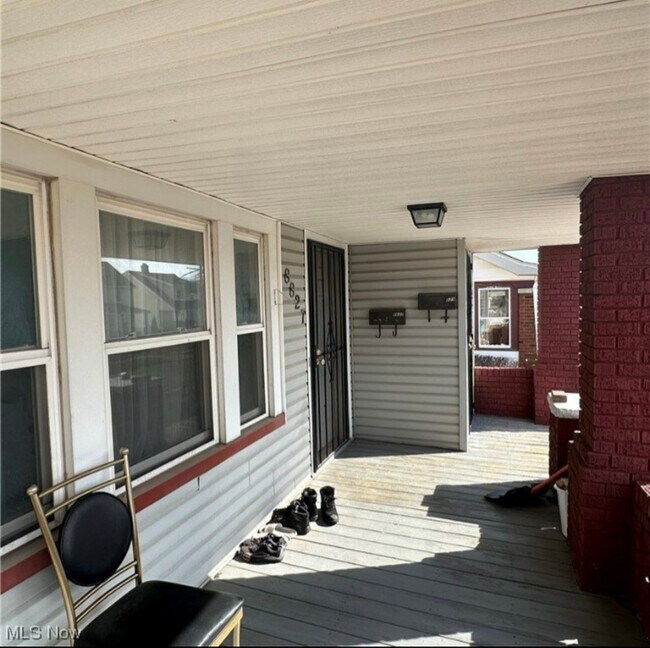 Building Photo - 8827 Park Heights Ave