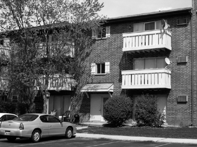 Primary Photo - 1101 Dickens Way