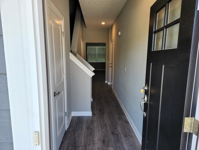 Foto del edificio - 333 Maddalena Ln