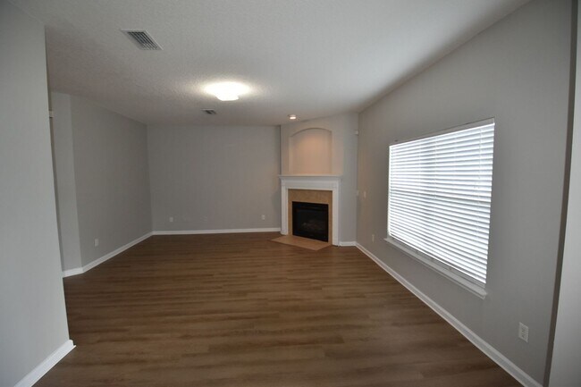 Building Photo - 1729 Windover Pl