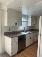 Building Photo - 2168 Via Sonora