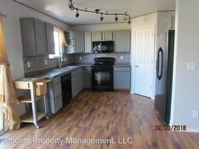 Building Photo - 4 br, 2.5 bath House - 3210 Lonigan Cir