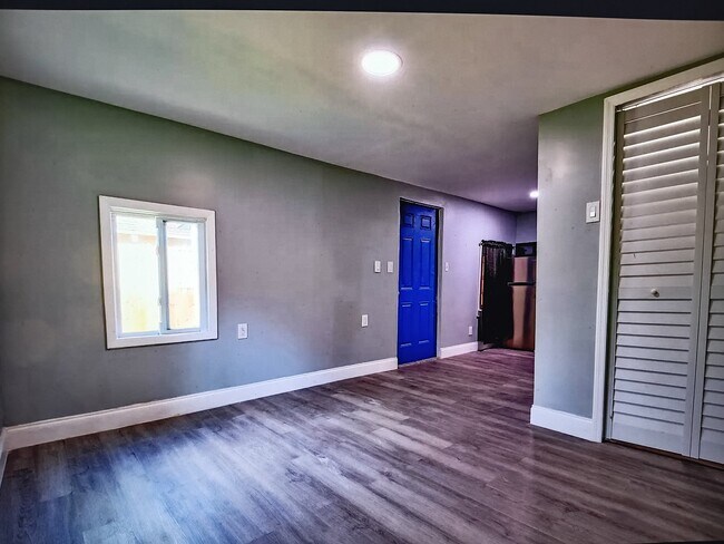 Foto del edificio - G34 Miriam St