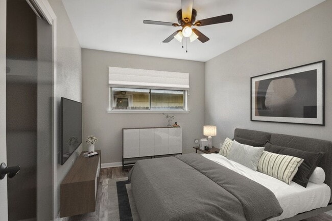 Building Photo - Newly remodeled ranch style home