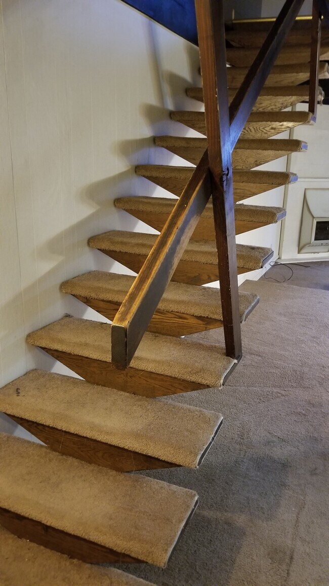 Building Photo - 2772 University Ave