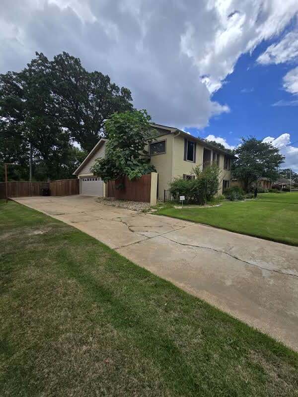 Foto del edificio - 1822 Northwood Ct