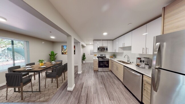 Interior Photo - Sylvan Court