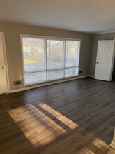 Building Photo - 7308 E 109 Terrace