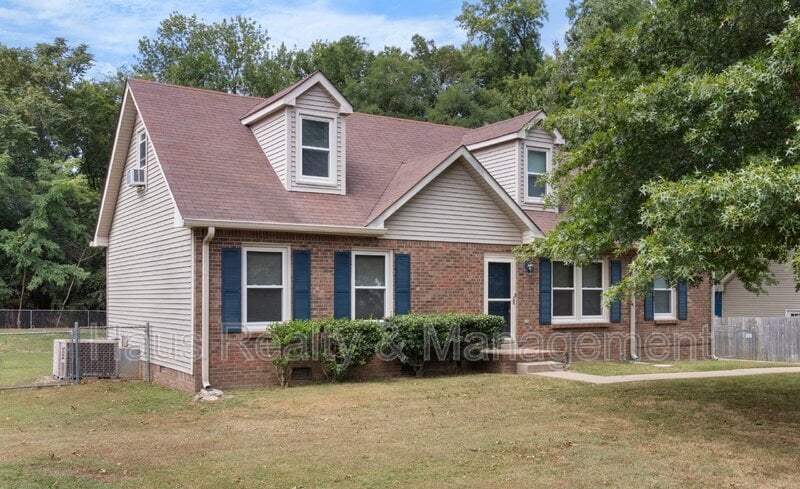 Primary Photo - 334 Kelsey Dr