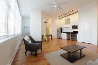 Building Photo - 423-T-1113 T-1113