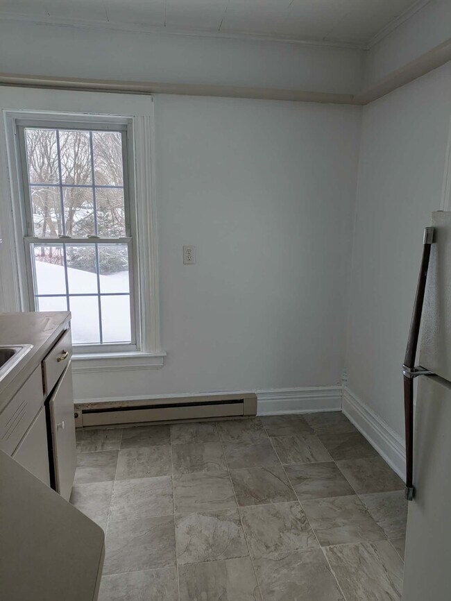 Foto del edificio - 4218 Ridge Rd