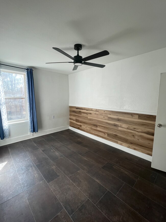 Photo - 124 E Evans Ave House