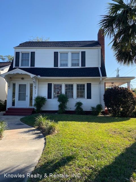 Primary Photo - 3 br, 1.5 bath House - 225 S 17th Street