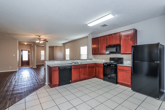 Foto del edificio - 7006 Orchid St