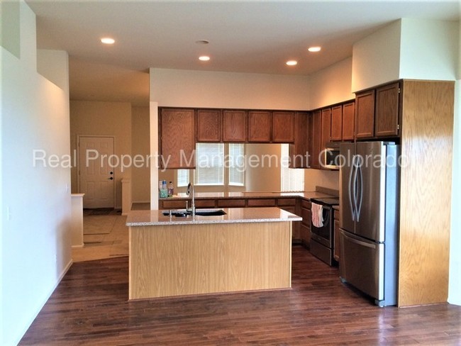 Building Photo - 7054 Pike Ct